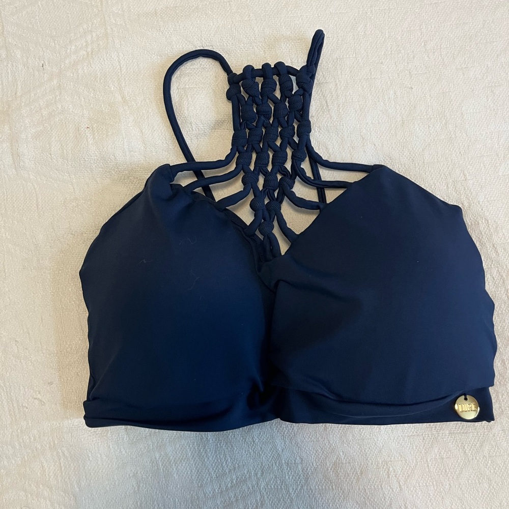 Lure Fitness dancewear sports bra/ top